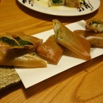 手打蕎麦 とし庵 - えびと大葉の春巻き