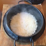 海のしょうげつ - ご飯は釜で炊いたものです。