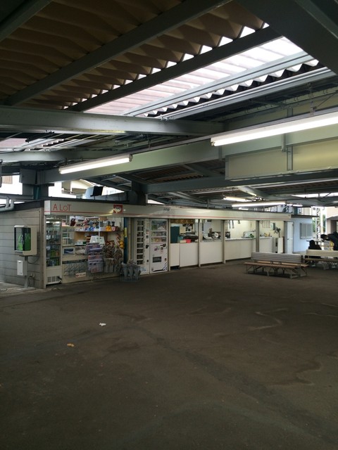 府中競馬正門前駅 売店 府中競馬正門前 立ち食いそば 食べログ