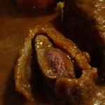 ヘレカツカレー煮込み(1,800円)のヘレカツははげしく柔らかいです