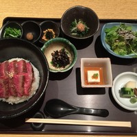 御曹司 松六家 - 極上黒毛和牛ひつまぶし御膳（￥1600）