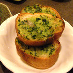 山利喜 本館 - ガーリックトースト