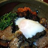 徳壽  - ランチメニューのカルビ丼（1100円）