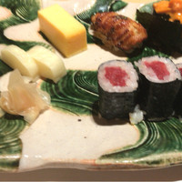 鮨　かねさか パレスホテル東京店 - この厚焼き玉子が焼けるようになれるまでに4〜5年らしいです