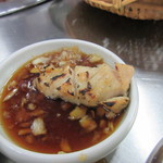 대광양곱창 춘화7호 - アジュマが塩焼きがお勧めと言ってくれたんですが素材の旨みがそのまま感じられて本当に美味しかったです。
            