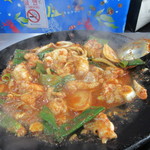 대광양곱창 춘화7호 - ホルモン塩焼きが終ったら今度は鍋タイム。
            