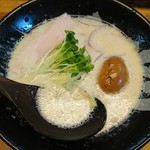 ぼっこ志 - 鶏白湯750円＋煮玉子100円