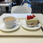 カフェ・ディ・フェスタ - アメリカンコーヒー、ストロベリーショートケーキ 2016/02/01