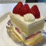 カフェ・ディ・フェスタ - ストロベリーショートケーキ 2016/02/01