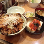 十勝豚丼 いっぴん - 