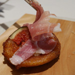 Vv.lab - 2016/10/23  生ハムを剥いで見るとそこにイチジク