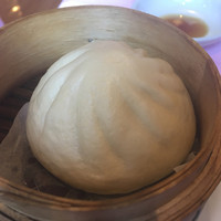 赤坂 四川飯店 - 肉饅頭