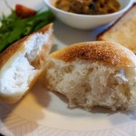 天然酵母のパン オオナミ - ロールパンの中身、拝見！