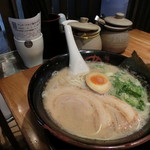 麺屋 めん虎 - こってりラーメン648円