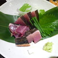 ぎんざ 一二岐 - 鰹の藁焼き