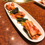焼肉 スタミナ苑 - 2016 12 　キムチ盛り合わせ