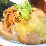 中華そば de 小松 - 鶏と煮干しの塩の中華そば、ワンタンとメンマのトッピング