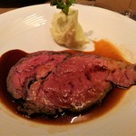 37 Roast Beef - 100ｇカット
            やっぱり200ｇ以上がいいかも