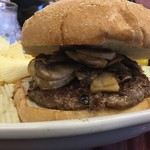 The Golden Egg - 2016年11月中旬。