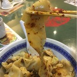 王楽園  - 幅広のビャンビャン麺