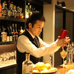 石の華 - 【和栗のエスプーマ作っています10】美しく形作られています。さすが世界チャンピオン！