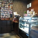 シュシュショコラ - 入口のショーケース