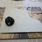 このプレートは３枚で１枚の
          四角いプレートになります