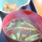 信夫庵 - 2016/12/12追記 ひれかつ丼についてくる汁物とお新香