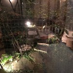 太田なわのれん - アメリカの空港にあるようなコンパクトな日本庭園