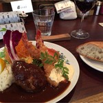 パンにしました。ライスも選べます