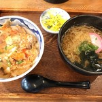 奏栄 - 親子丼セット 820yen('16.11)