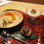 観山 - 水物：今津の柿 シルバーベル さがほのかムース 餡の芋