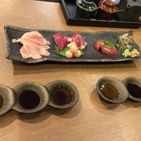 炭火焼鳥 いこか - 刺身盛り合わせ