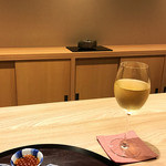 Kanzan - グラスワイン白 700円+税