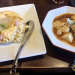 暖龍 餃子王 - カニチャーハン美味し