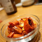 紅い扉の中華や 皆慶 - おつまみ唐辛子