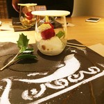 四季会席 香桜凛 - 北海道濃厚バニラアイスと季節のフルーツ