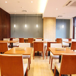 Cafe Restaurant Lavender - レストラン店内