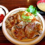 モナリザ - 生姜焼(ライス・味噌汁)！(2016,12/04)