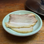 龍上海 - トッピング無料券をいただいたので、チャーシュー♡