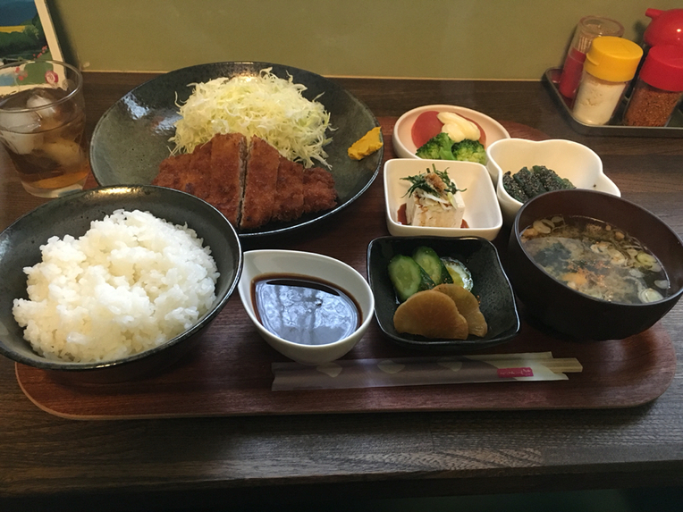 とんかつ家 name=