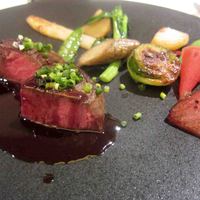 メイ - 牛フィレ肉のポワレ