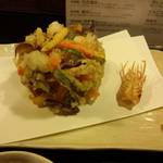 十割蕎麦みかあさ - かき揚げ。