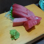 大衆酒場 まるちゃん - 中トロの刺身