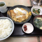 ときわ食堂 - チキンカツ玉子煮定食750円【2016平成28年12月12日（月）】