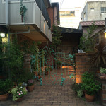 トゥ・ラ・ジョア - 外観