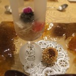 トゥ・ラ・ジョア - カニのカクテル