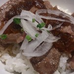 煮干し中華そば一燈 - ステーキ丼