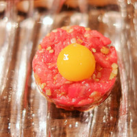 うしごろバンビーナ 銀座店 - うしごろユッケ