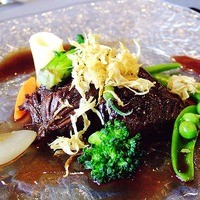 Recette - 和牛頬肉のドーブ　柔らか赤ワイン煮込み